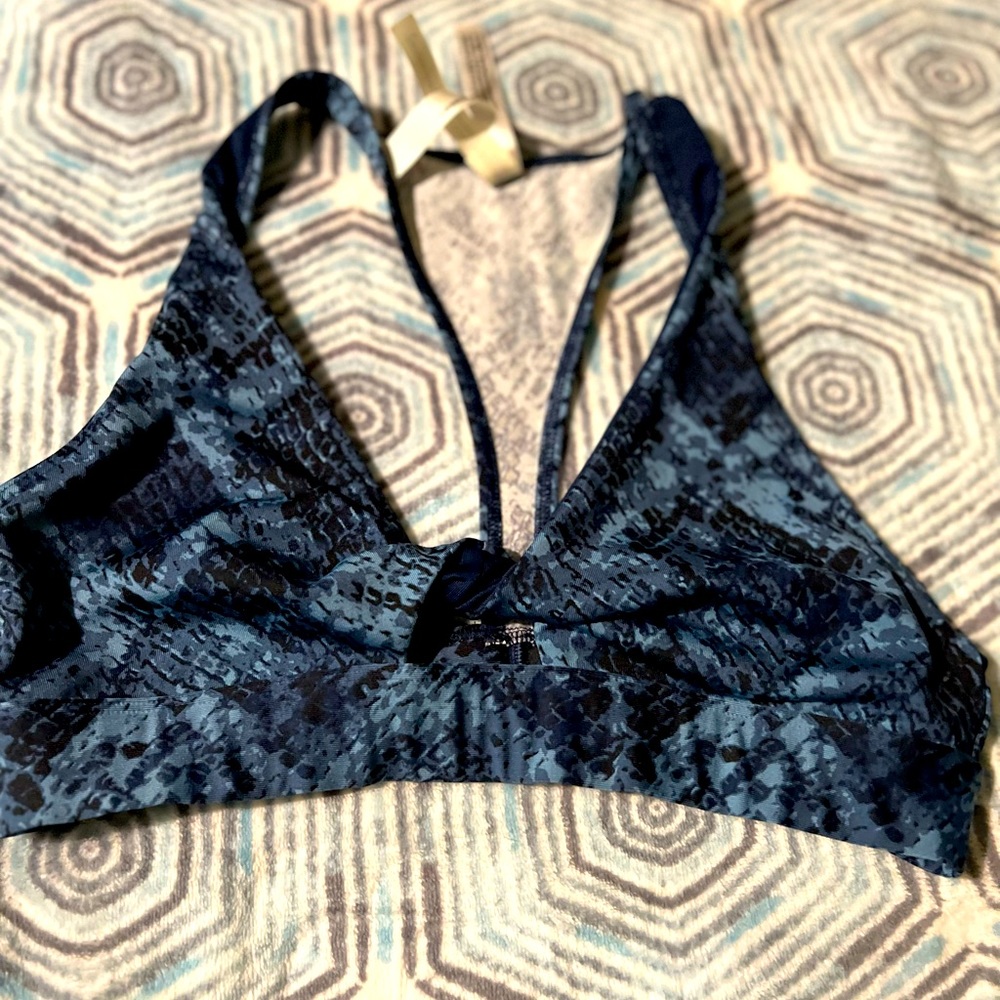 Pink Victoria secret ultimate bra